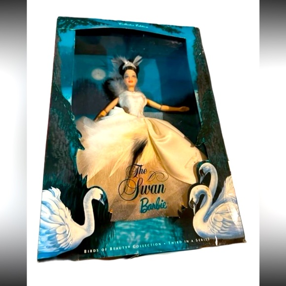 Vintage 2000 the swan Barbie new